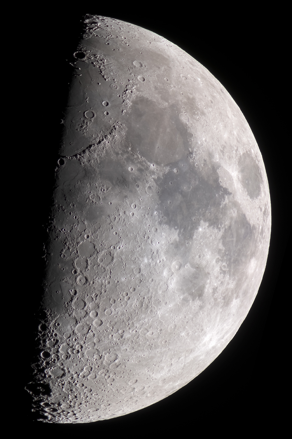 Zunehmender Mond am 1. April 2020